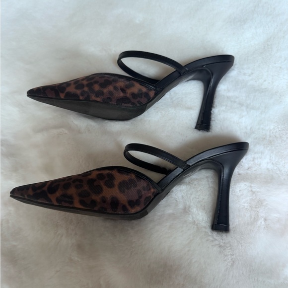 A New Day Brown Leopard Print Heels - Picture 4 of 5